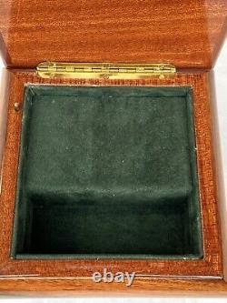 Vimtage Italian IInlaid Lacquered Wood REUGE MUSIC BOX Hand Inlay Jewelry Box