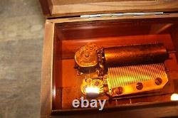 Vintage 1954 Reuge Switzerland Walnut Music Box Auberson 51 Note #941