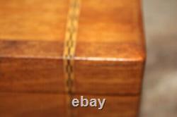 Vintage 1954 Reuge Switzerland Walnut Music Box Auberson 51 Note #941