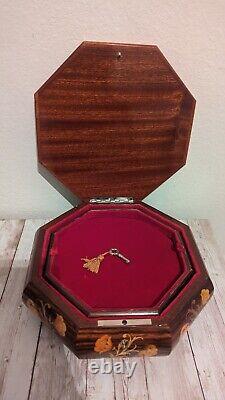 Vintage Italian Music Jewelry Box Wood Marquetry Swiss Movement Octagon Reuge 9