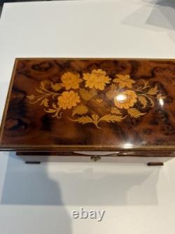 Vintage Italian Sorrento Burlwood Music Jewelry Box Reuge 3-Tier Lara's Theme