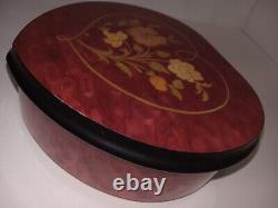 Vintage Italian wooden Music box Hand made Sorentto Reuge Pink Heart shaped box