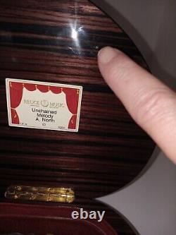 Vintage Italian wooden Music box Hand made Sorentto Reuge Pink Heart shaped box