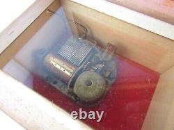 Vintage REUGE Hail To The Redskins Music Box Washington Football Fight Song