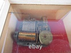 Vintage REUGE Hail To The Redskins Music Box Washington Football Fight Song