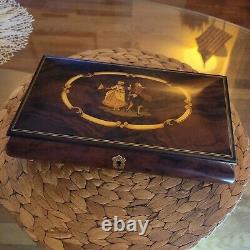 Vintage ROMANCE BY REUGE EDELWEISS No 4287 MUSICAL BOX MADE IN ITALY RARE WOOD