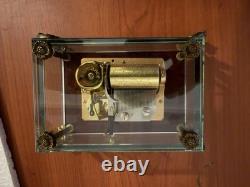 Vintage ROMANCE San Francisco Music Box Co. Swiss Made Reuge Gift