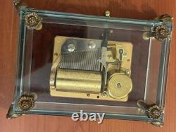 Vintage ROMANCE San Francisco Music Box Co. Swiss Made Reuge Gift