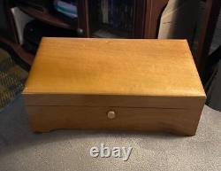 Vintage Reuge 72 Note Music Box. Plays Nabucco by Giuseppe Verdi. SEE VIDEO