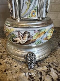 Vintage Reuge Capodimonte Porcelain Musical Lipstick Carousel/Holder, Functional