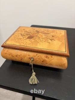 Vintage Reuge Italian Burl Wood Music Box Floral Marquetry San Francisco Tune