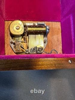 Vintage Reuge Music Jewelry Box Swiss Musical Movement Repoussé Lid Works