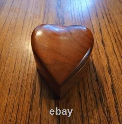 Vintage Reuge Saint Croix Switzerland Wooden Heart Shaped Music Box WORKS
