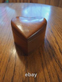 Vintage Reuge Saint Croix Switzerland Wooden Heart Shaped Music Box WORKS