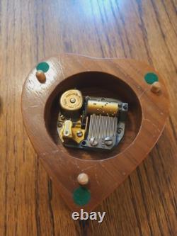 Vintage Reuge Saint Croix Switzerland Wooden Heart Shaped Music Box WORKS