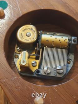 Vintage Reuge Saint Croix Switzerland Wooden Heart Shaped Music Box WORKS