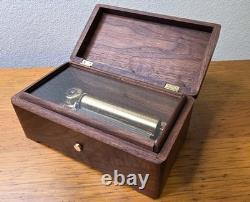 Vintage Reuge Saint-Croix Wooden Music Box 3/72 Plays Mozart Swiss Made Hear