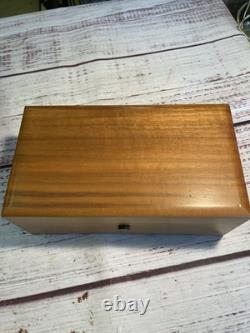 Vintage Reuge Sainte Croix CH 3/72 Switzerland Music Box 37207 Thieving Magpie