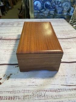 Vintage Reuge Sainte Croix CH 3/72 Switzerland Music Box 37228 Plays Beethoven