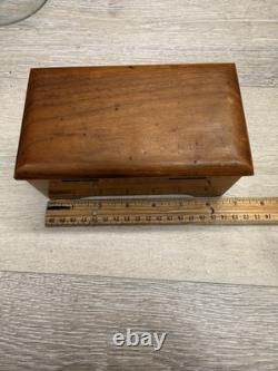 Vintage Reuge Sainte-Croix Swiss Music Box 3/50 3 Songs Vienna City Dreams
