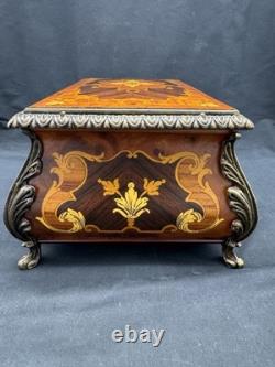 Vintage Reuge Swiss Music King's Box 3/72 Wood Inlay, 9.75 x 6.25 x 4.25