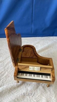 Vintage Romance Baby Grand Piano Music Box Swiss Made Swiss