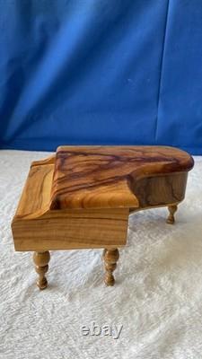 Vintage Romance Baby Grand Piano Music Box Swiss Made Swiss