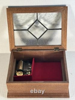 Vintage Stained Glass Lid Reuge Music Box Switzerland Key Wind Keepsake Wood