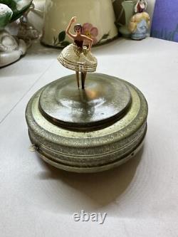 Vintage Swiss Cody Reuge Dancing Ballerina Music Box