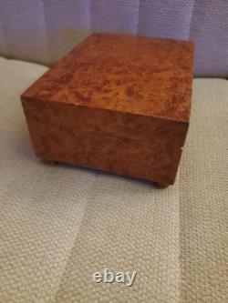 Vintage Swiss REUGE 2/36 Music Box Thuya Burl Wood