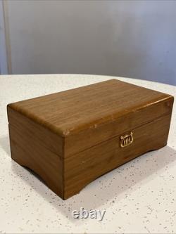 Vintage Swiss Reuge Saint-Croix CH 4/50 Wooden Music Box -Excellent Works