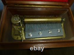 Vintage Swiss Thorens Music Box Wedding March 50/4 songs Solid Wooden Case