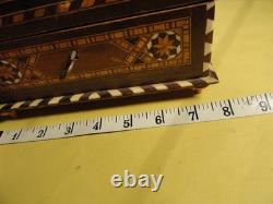 Vintage Trunk Style Music Box With Reuge Works In It Plays Great / Original Key