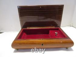 Vintage Wood Jewelry inlay Reuge Music Box & Key Plays Memory 10.75w Italy 1960