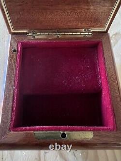 Vintage reuge music box swiss musical movement