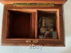 Violin Reuge Romance Burl Marquetry Wood Swiss Music Jewelry Box Sorrento Italy