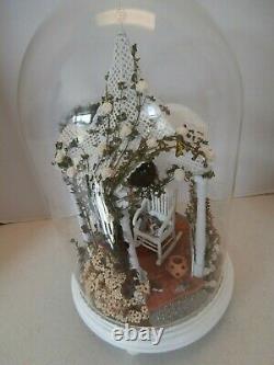 Vtg Dollhouse 112 Miniature Artist Made Reuge Music Box/Room Box Garden Scene