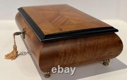 Vtg REUGE Chevron Wood Inlay Swiss Music Jewelry Box/Key ARRIVEDERCI ROMA Italy