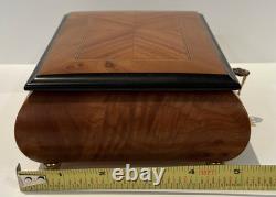 Vtg REUGE Chevron Wood Inlay Swiss Music Jewelry Box/Key ARRIVEDERCI ROMA Italy