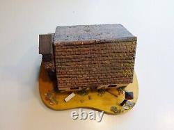 Vtg Rare PAULINE RALPH REUGE MUSIC BOX Rhode Island Stone-Ender New England