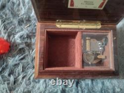 Wooden Inlay Music Box Reuge Memory By A. L. Webber Made in Italy
