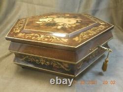 XL SORRENTO INLAID LOCKING MUSICAL JEWLERY BOX With REUGE 36 NOTE MVMT (SEE VIDEO)
